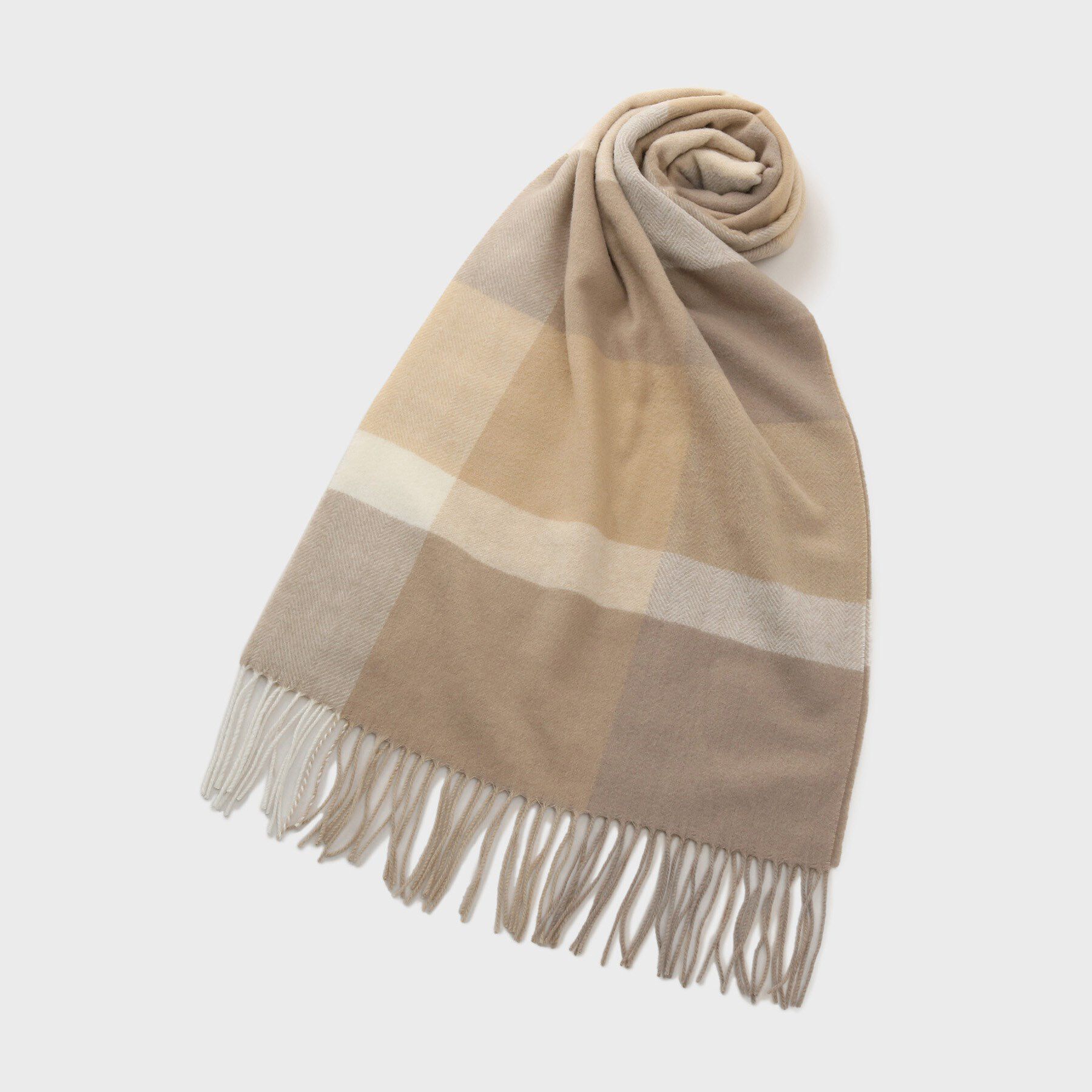 TAKEO KIKUCHI「【洗えるウールカシミヤ】変形ブロックチェックマフラー」|ストール|ベージュ(252)