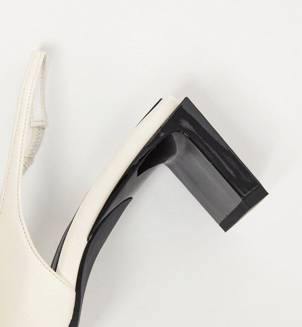 ODETTE E ODILE「＜SY＞ スクエアエッジヒールバックベルト パンプス55&uarr;」|パンプス|