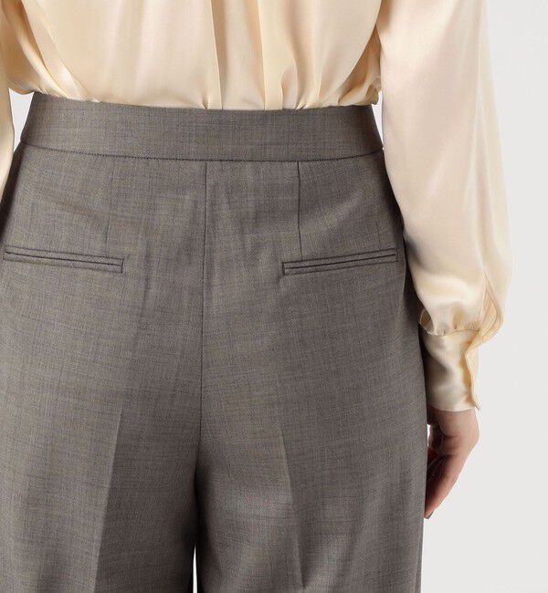 TOMORROWLAND collection「ブラウニーシャーク タックワイドパンツ」|スラックス|