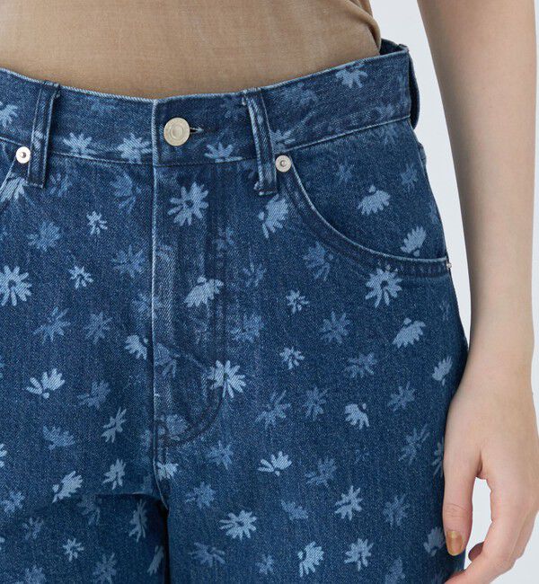 MACPHEE「フラワーレーザー プリントデニム フレアパンツ」|デニム|