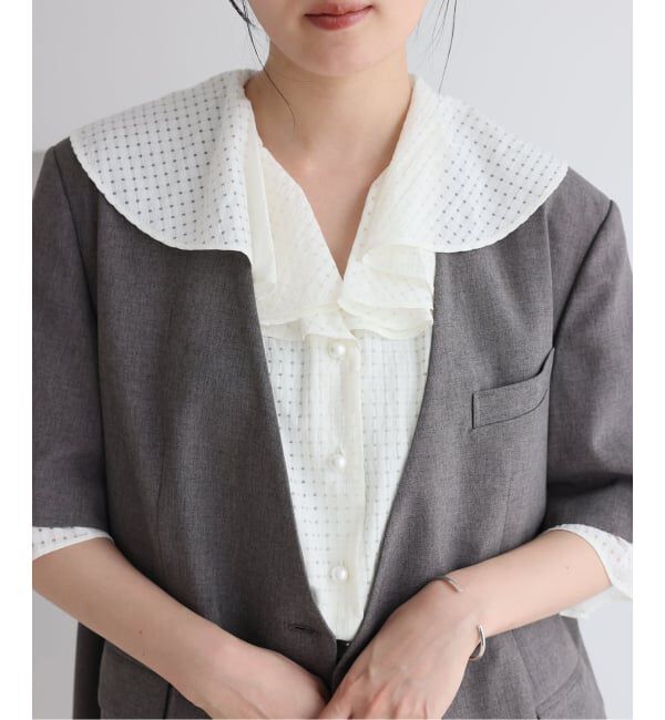 IENA「《予約》BLACK 襟フリルブラウス」|シャツ・ブラウス|