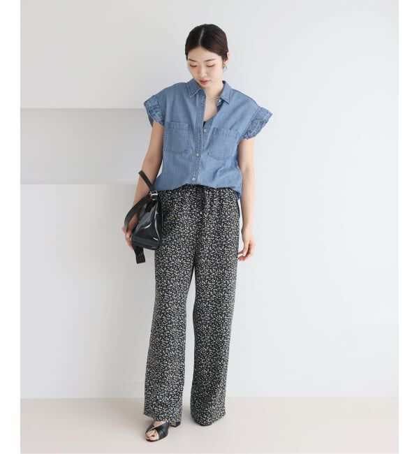 IENA「《予約》BLACK シャンブレーフリルブラウス」|シャツ・ブラウス|