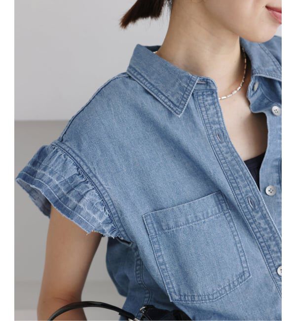 IENA「《予約》BLACK シャンブレーフリルブラウス」|シャツ・ブラウス|