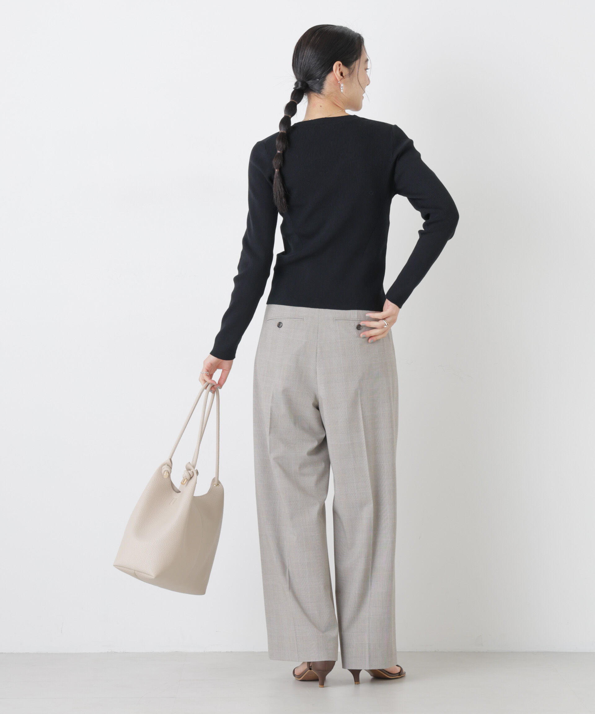 nano･universe「ウォッシャブルハイツイストVネックリブカーディガン」|ニット・セーター|