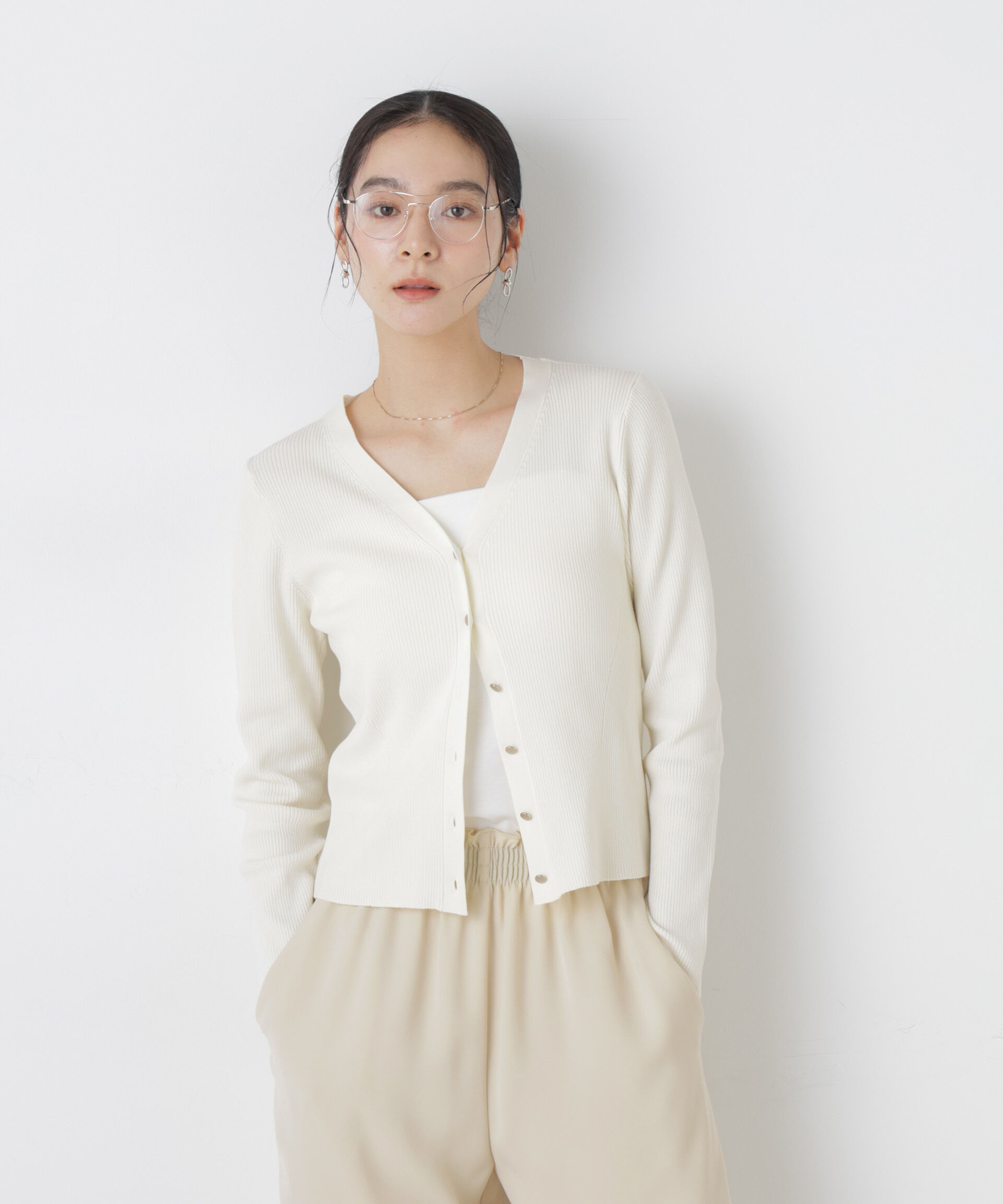 nano･universe「ウォッシャブルハイツイストVネックリブカーディガン」|ニット・セーター|