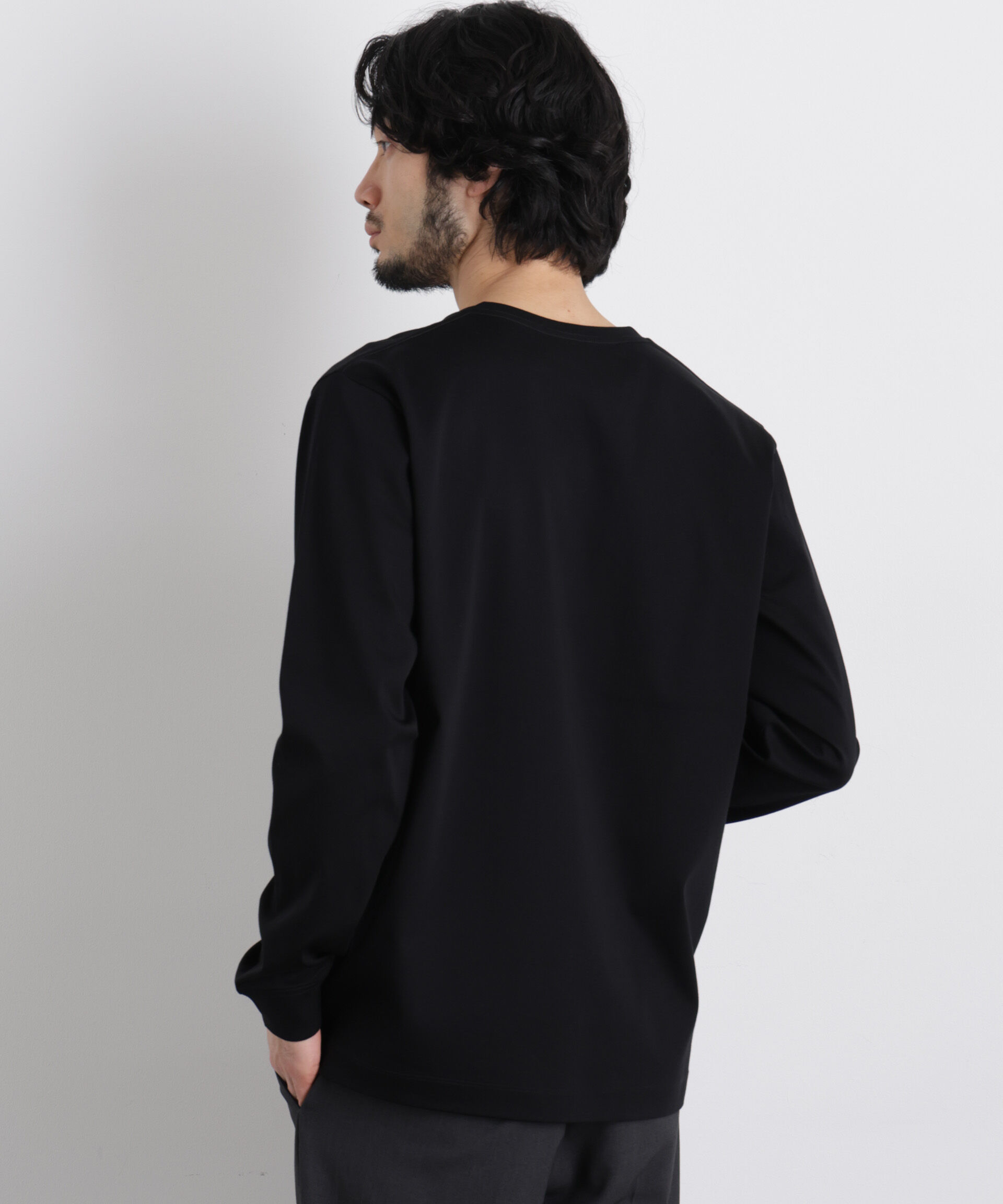 nano･universe「アンチスメルVネックTシャツ 長袖」|Tシャツ・カットソー|