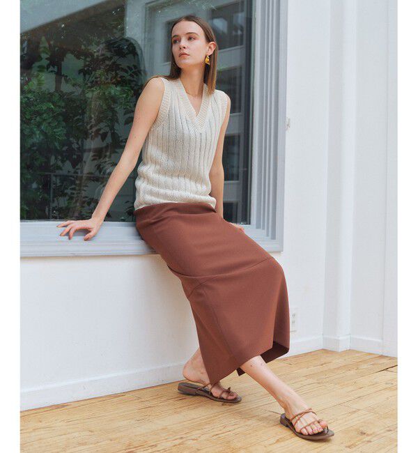 BEIGE,「OPTICAL /  ペーパーヤーン Vネックリブニット」|ニット・セーター|