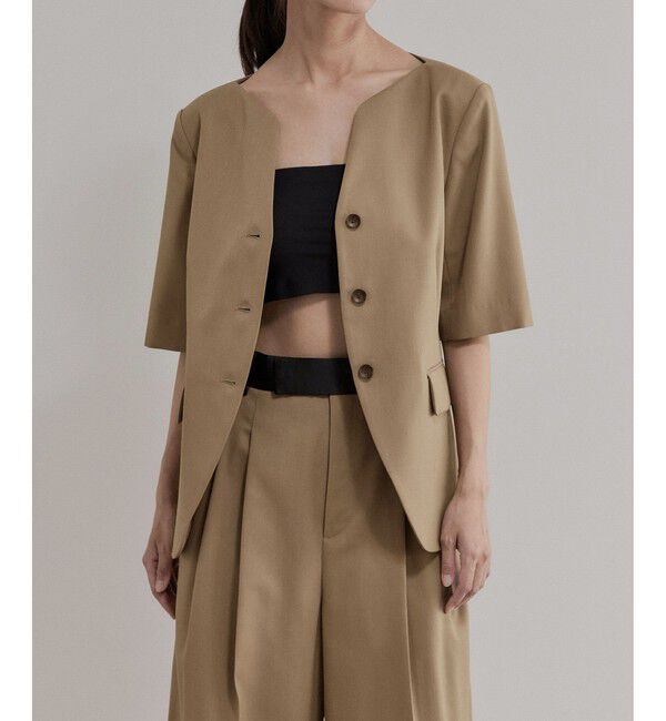 ADAM ET ROPE'「【EMOELLE】スリットネックハーフスリーブジャケット」|ノーカラージャケット|