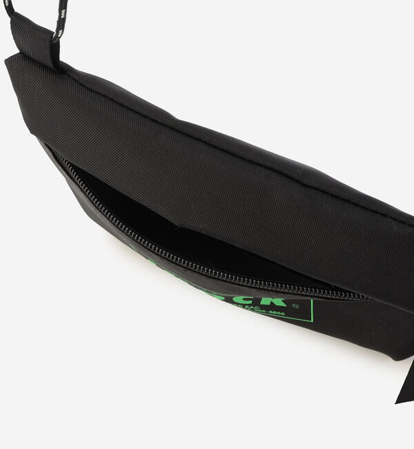  「神戸ザック | 〈別注〉IMOCK サコッシュ BLACK UNISEX」|ショルダー・メッセンジャー|