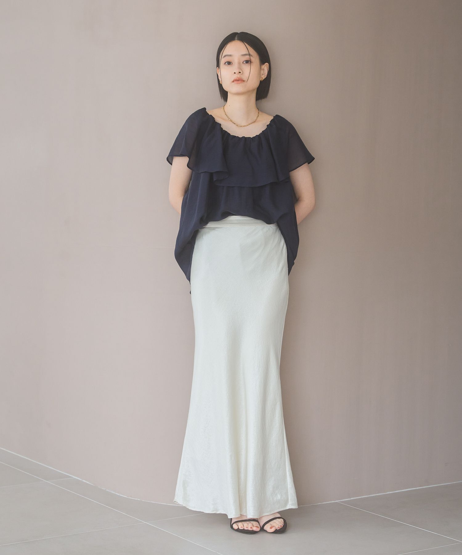 A part by 「リネンフリルブラウスフレンチスリーブ」|シャツ・ブラウス|