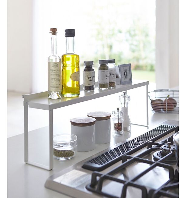 collex「【tower】コンロ奥隙間ラック キッチンラック 汚れ防止 スリム収納」|食器・キッチングッズ|ホワイト