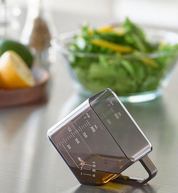 collex「【tower】大さじも量れる計量カップ 2WAY 計量 電子レンジ対応 食洗機対」|食器・キッチングッズ|