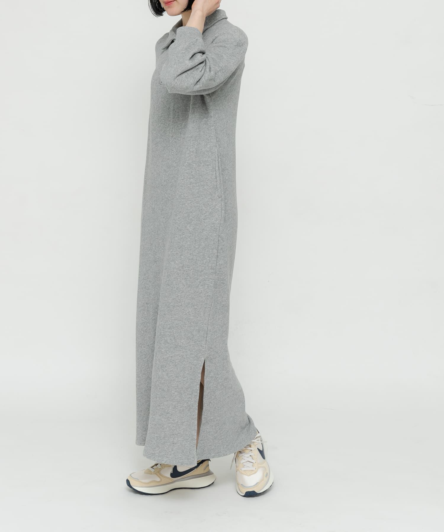 URBAN RESEARCH DOORS「『別注』Sports Wear&times;DOORS　ハーフジップ長袖ワンピース」|ワンピース|