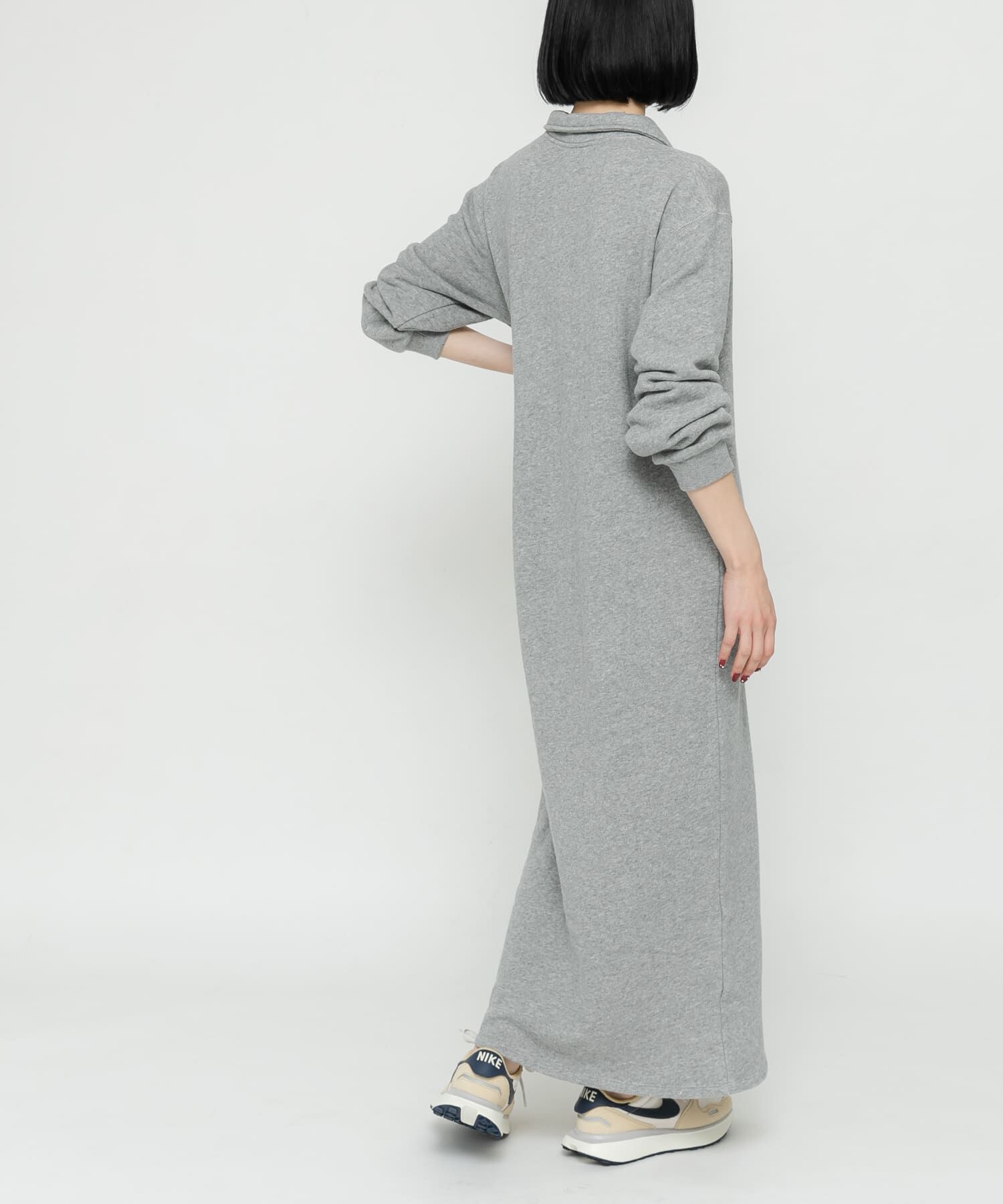 URBAN RESEARCH DOORS「『別注』Sports Wear&times;DOORS　ハーフジップ長袖ワンピース」|ワンピース|