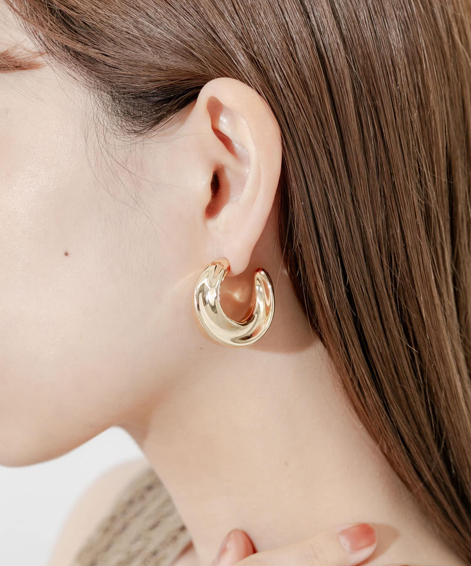 SMELLY「ソリッドフープピアス」|ピアス|