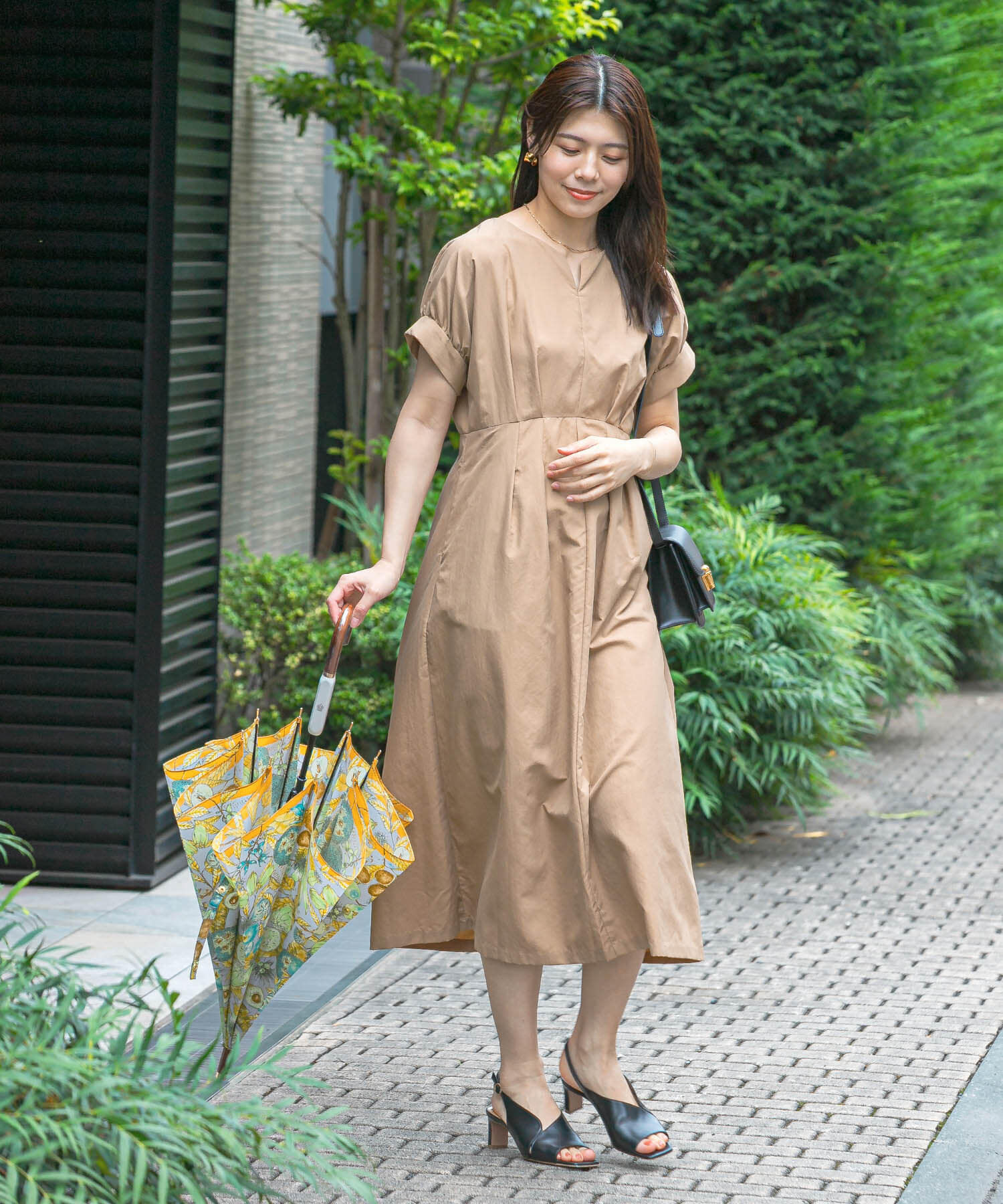 URBAN RESEARCH ROSSO「F by ROSSO　撥水ウエストマークドルマンワンピース」|ワンピース|