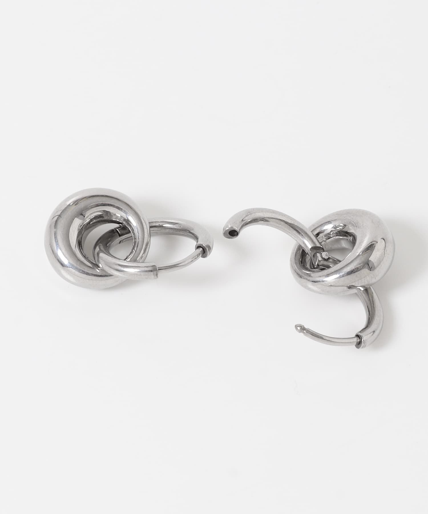 SMELLY「ステンレスチャームフープピアス」|ピアス|