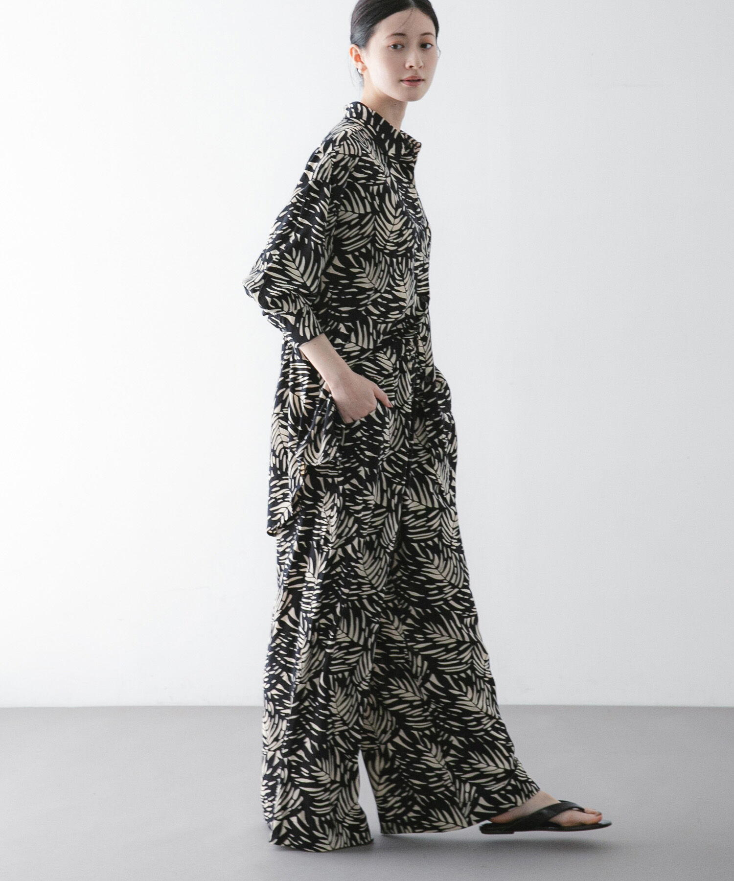 URBAN RESEARCH「『一部別注カラー』LUSANA　CICI PANTS」|その他|