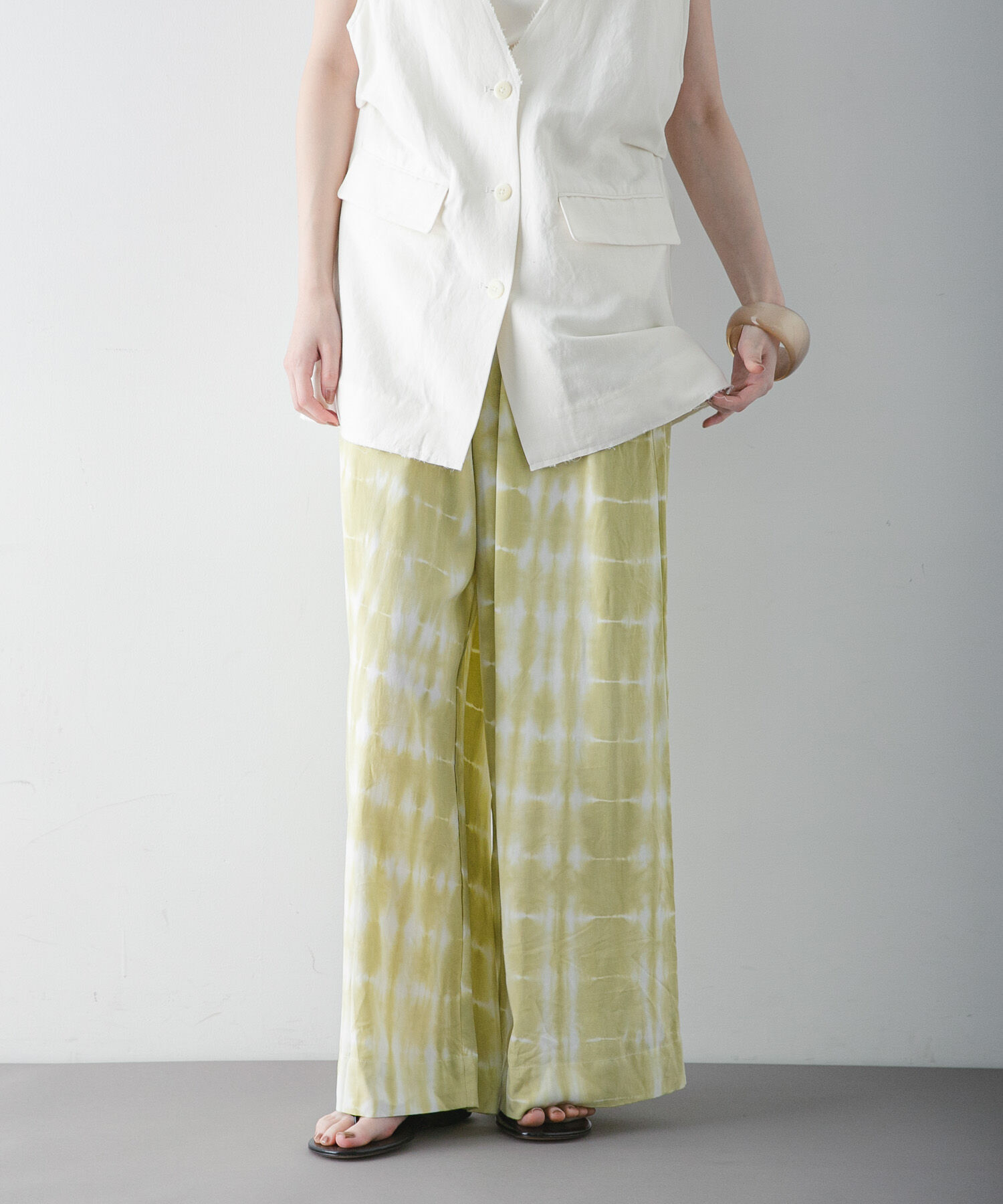 URBAN RESEARCH「『一部別注カラー』LUSANA　CICI PANTS」|その他|
