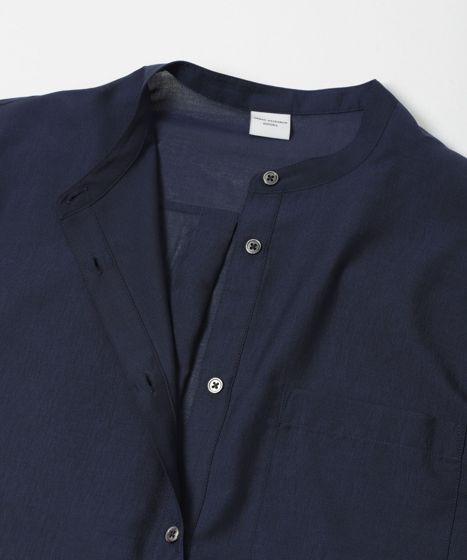 URBAN RESEARCH DOORS「『UR TECH』バンドカラーシャツ」|シャツ・ブラウス|