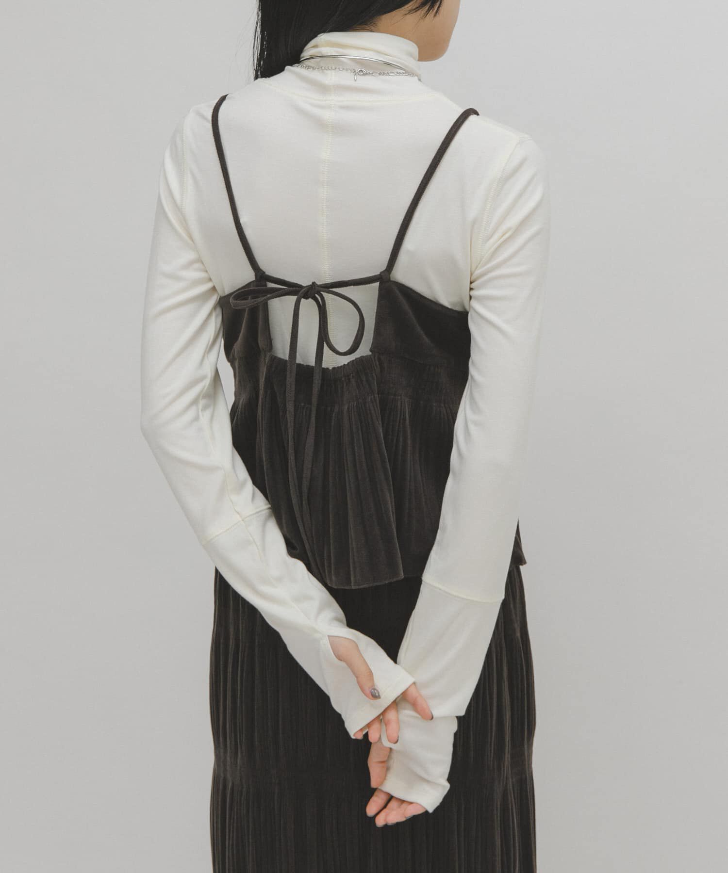  「illi　タートルベーシックカットソー」|Tシャツ・カットソー|