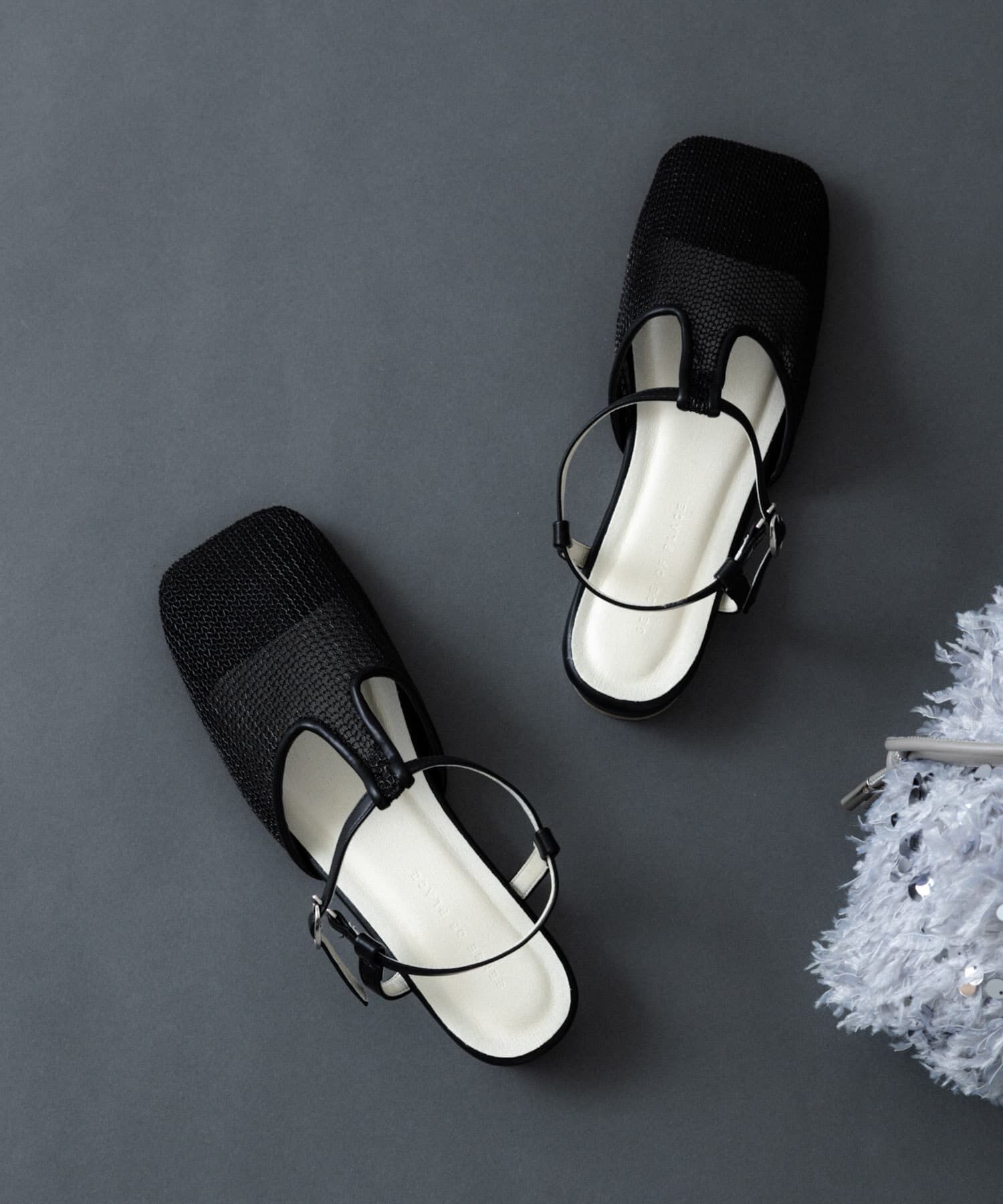 SENSE OF PLACE by URBAN RESEARCH「Tストラップメッシュサンダル」|サンダル|