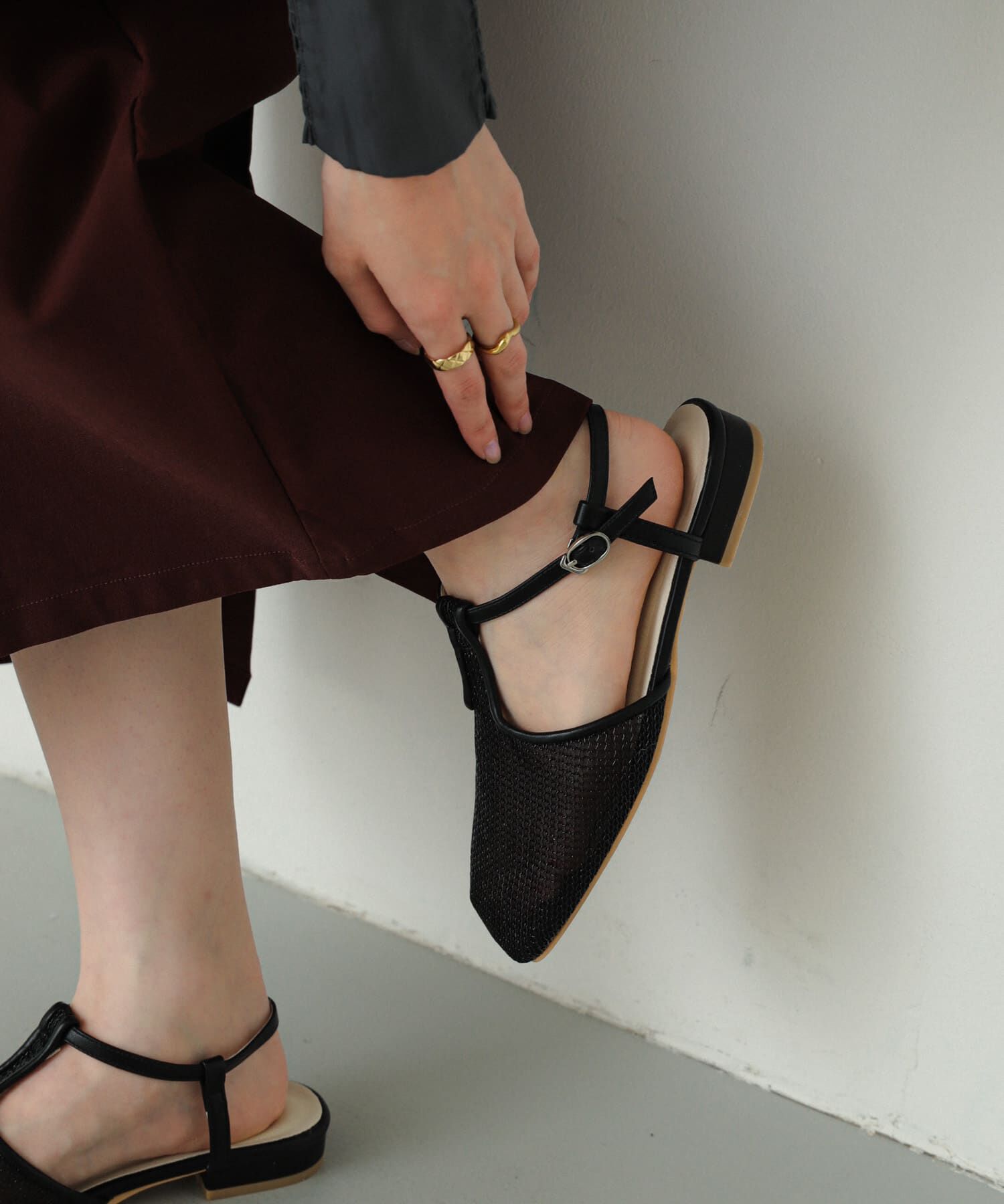 SENSE OF PLACE by URBAN RESEARCH「Tストラップメッシュサンダル」|サンダル|