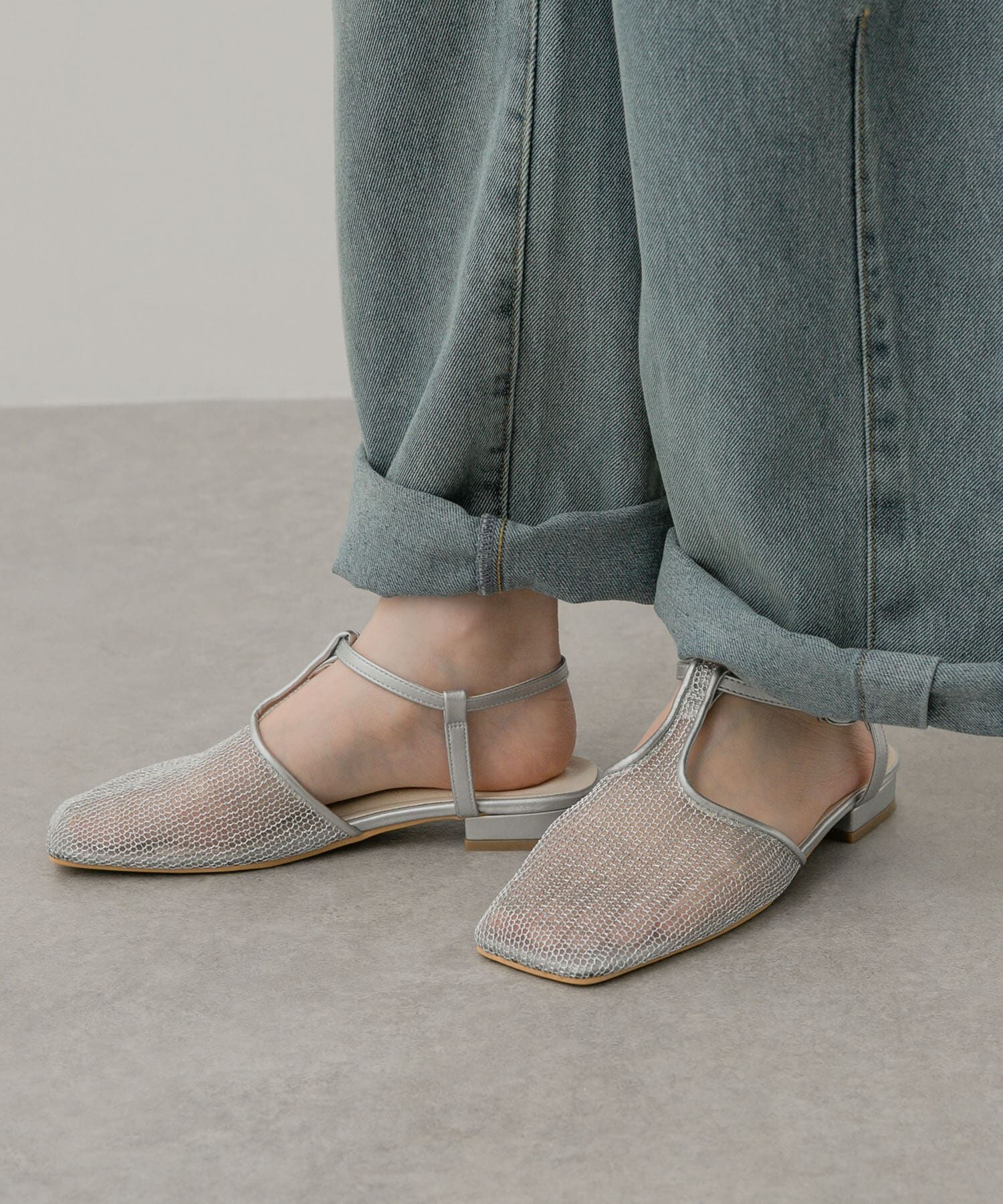 SENSE OF PLACE by URBAN RESEARCH「Tストラップメッシュサンダル」|サンダル|