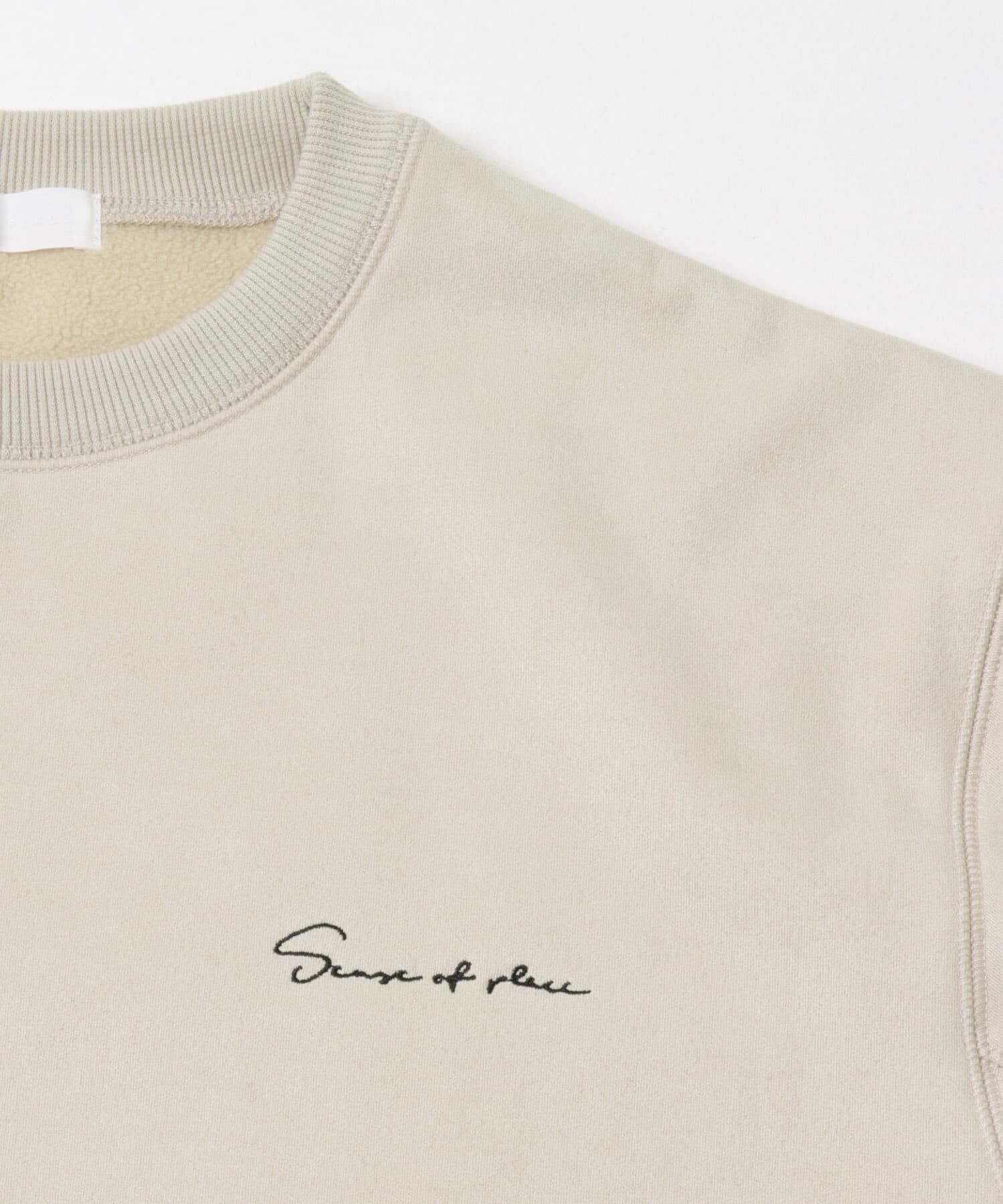 SENSE OF PLACE by URBAN RESEARCH「『ユニセックス』シシュウフェイクスエードクルーネックスウェット」|スウェット・ジャージ|