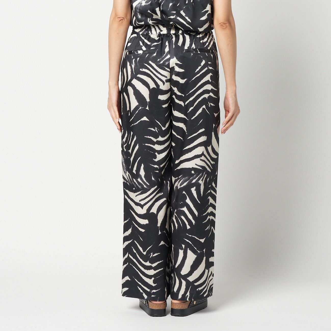 HELIOPOLE「HELIOPOLE ARGENTI PRINT EASY PANTS」|チノ|