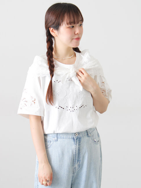Samansa Mos2「三角ストール付カットワーク刺繍Tシャツ」|Tシャツ・カットソー|