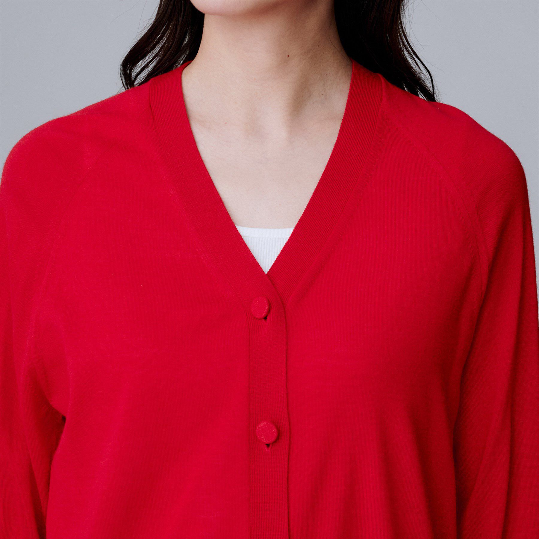 UNTITLED「【アンサンブル可/洗える/Vネック】ウールシルクカーディガン」|カーディガン|