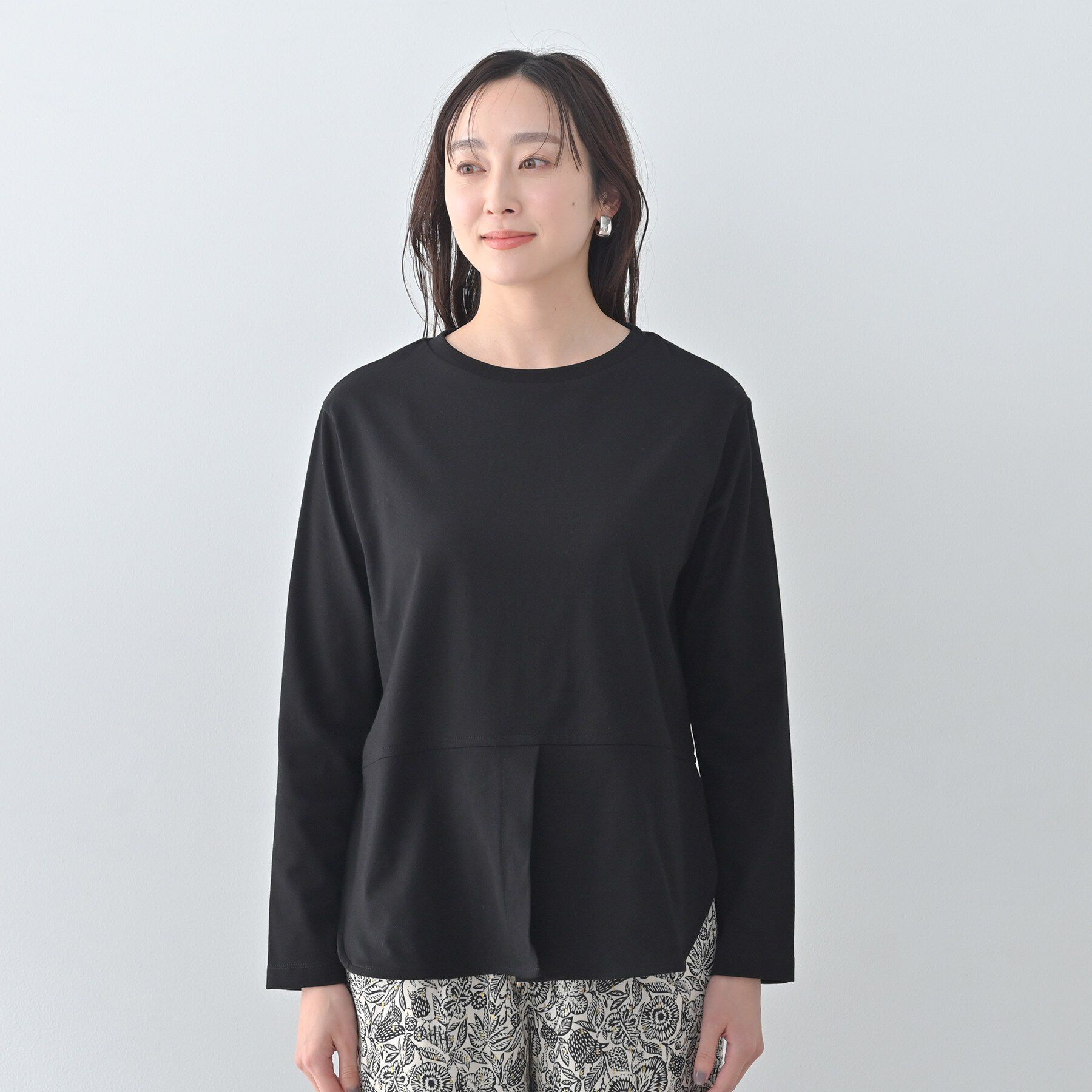 UNTITLED「【Liyoca】ベーシック天竺スリットプルオーバー」|Tシャツ・カットソー|