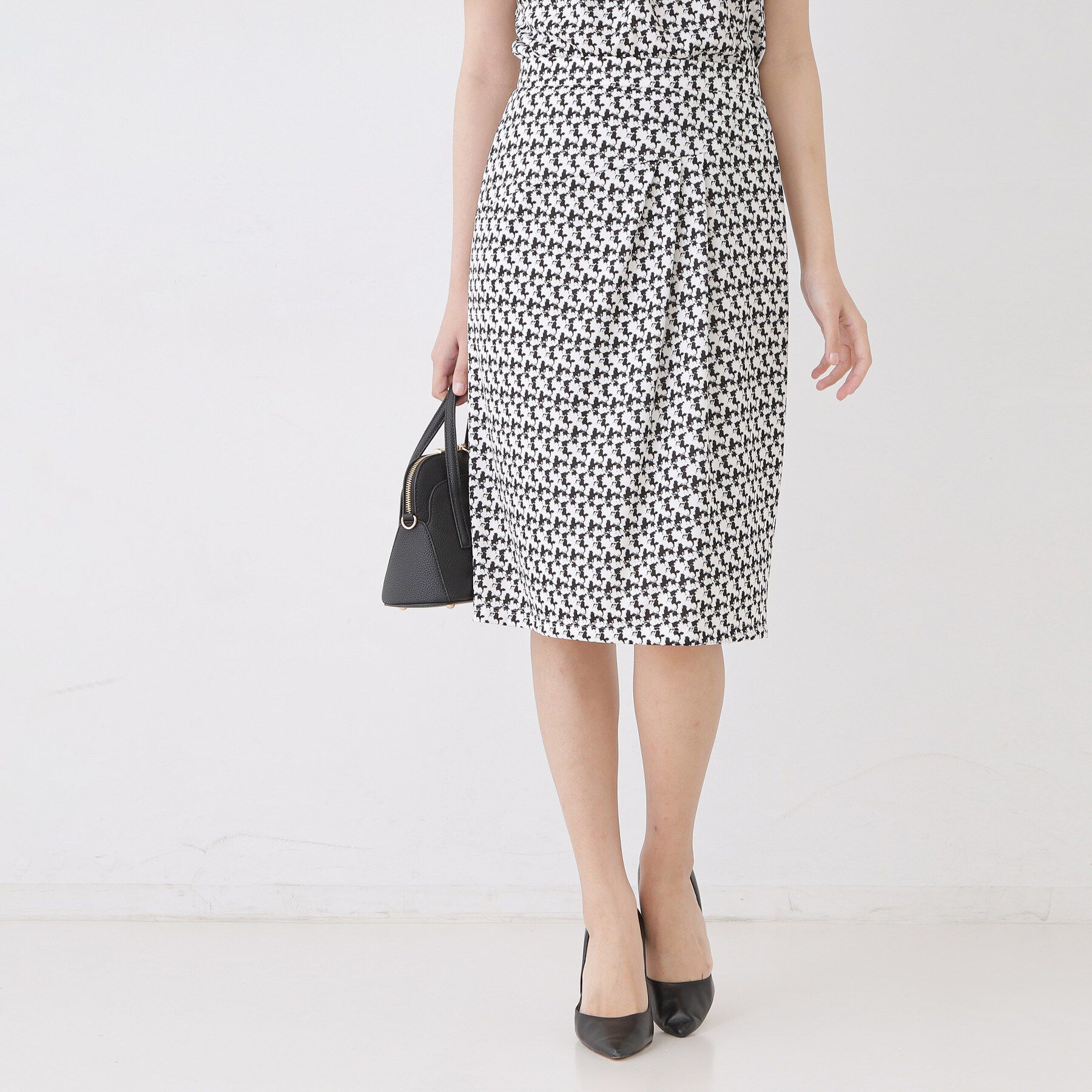 COUP DE CHANCE「【手洗い可／日本製／セットアップ可】幾何柄タイトスカート」|スカート|ブラック(119)