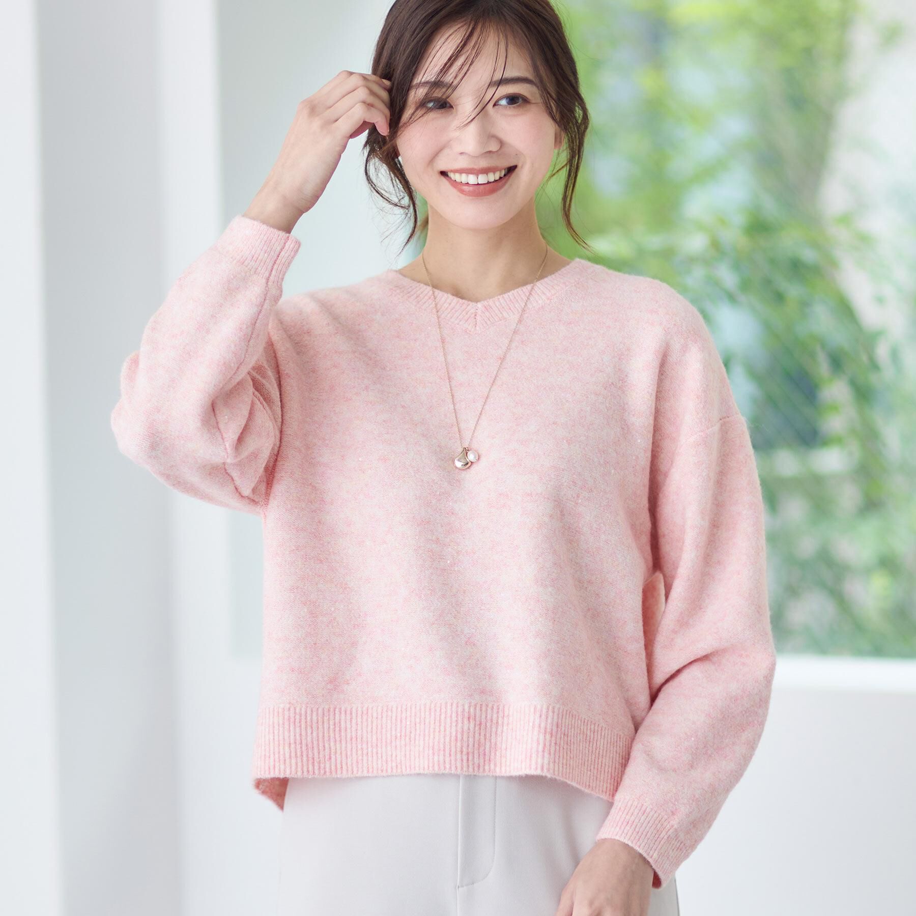 Reflect「【選べる5色／ゆったりシルエット】Vネックスパンコールニット」|ニット・セーター|