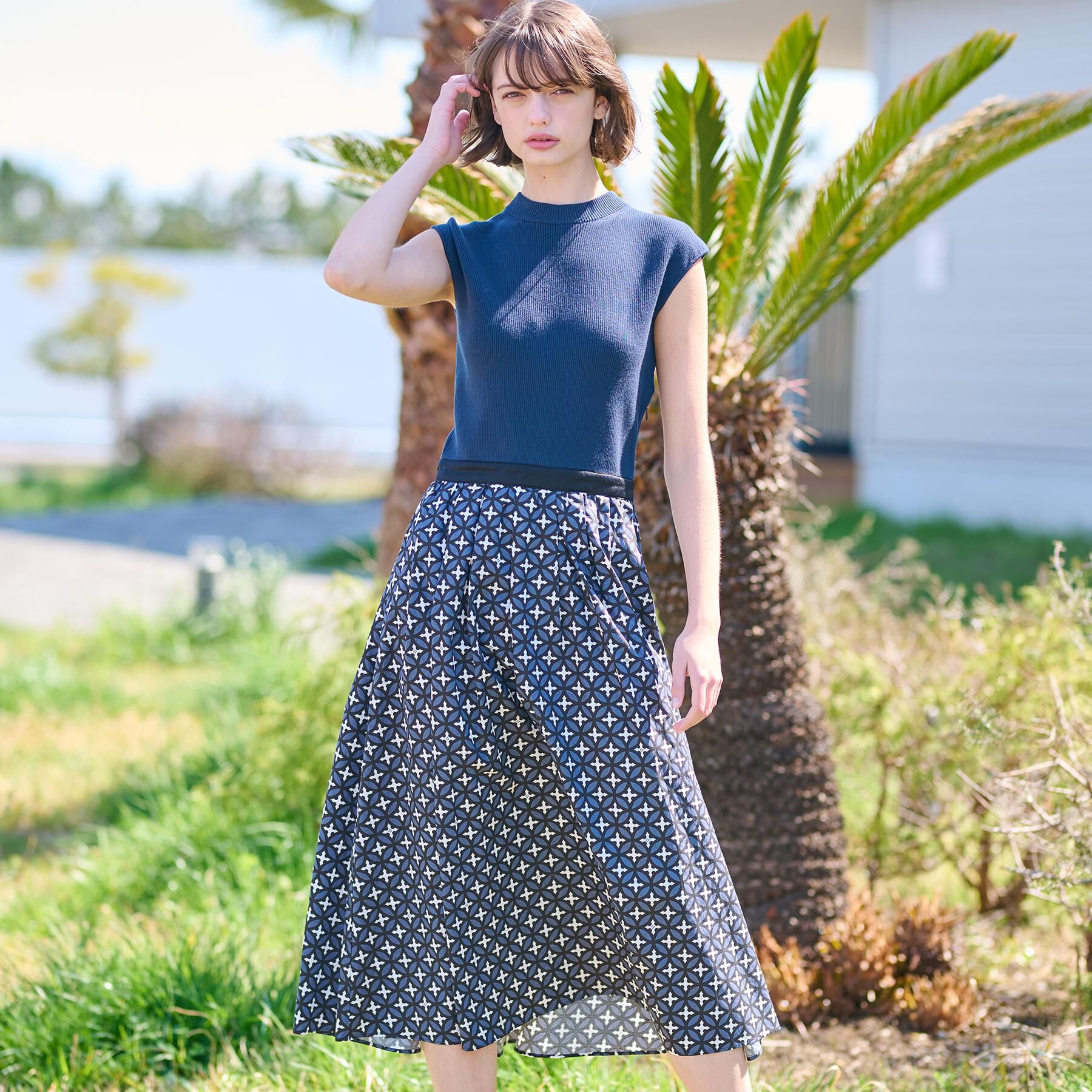 DRESSTERIOR「【洗える】オーバーラップサークルフレンチスリーブワンピ」|ワンピース|