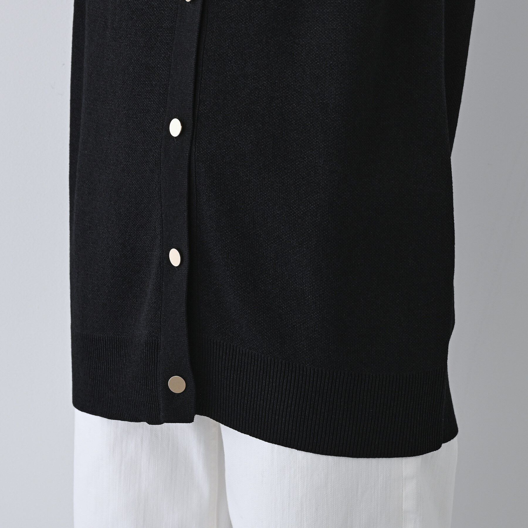 INDIVI「【コットンペーパー素材】ニットジレカーディガン」|ベスト・ジレ|
