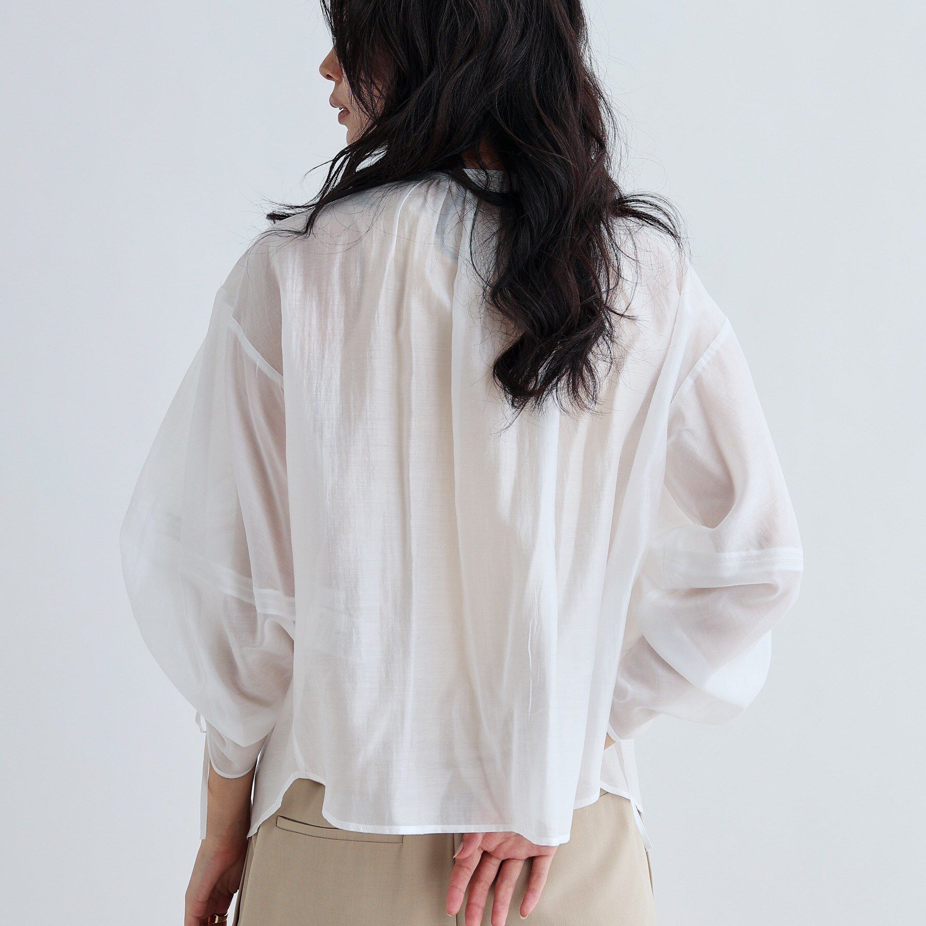 GALLEST「袖シャーリングシアーローンブラウス」|シャツ・ブラウス|