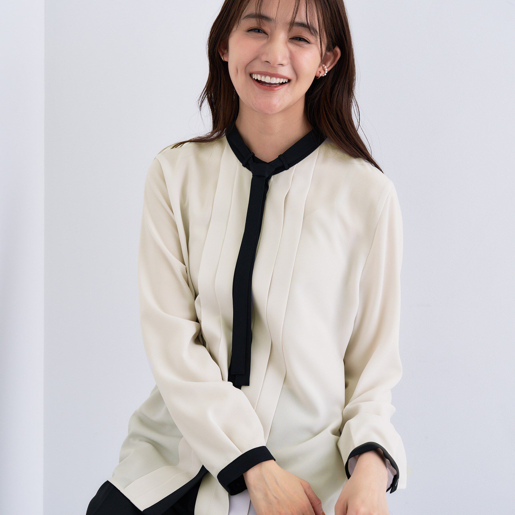 INDIVI「【きれいめ／オフィス／セレモニー】2WAYリボンタイブラウス」|シャツ・ブラウス|