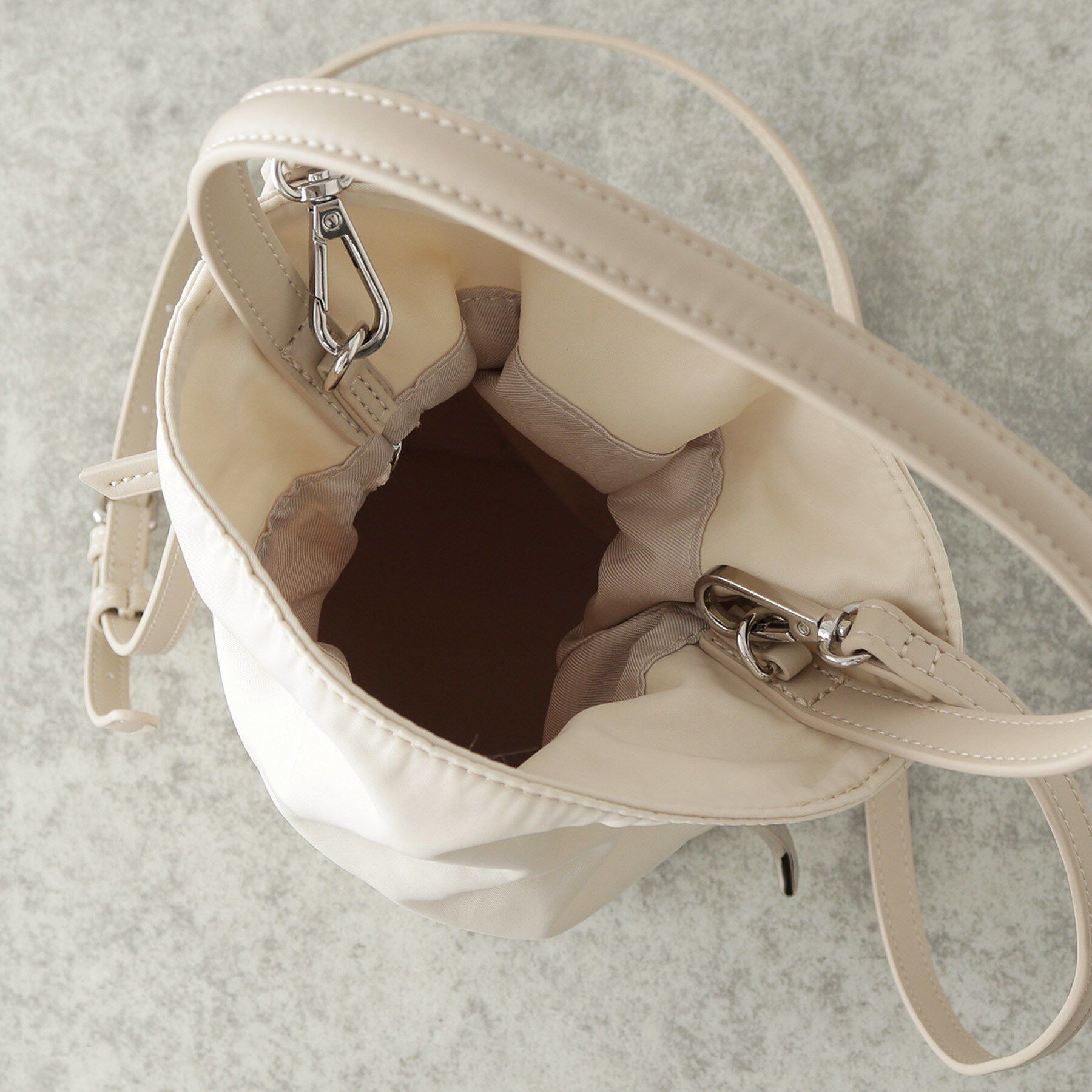 GALLEST「【LE VERNIS】Poire bucket bag M」|ハンドバッグ|