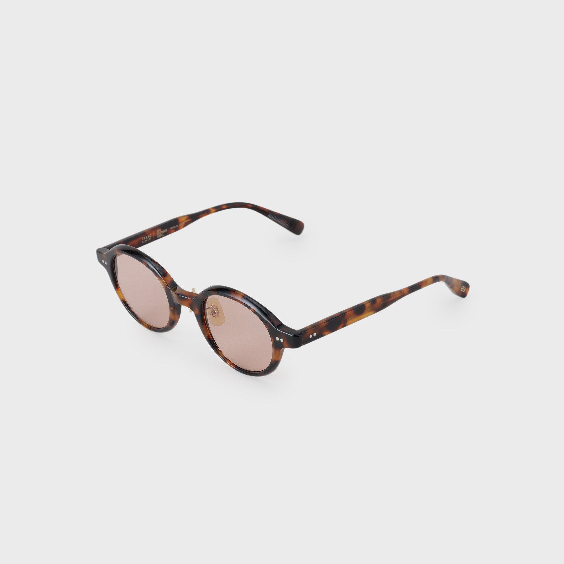 TAKEO KIKUCHI「【TAKEO KIKUCHI &times; THE BEDFORD HOTEL】ラウンドフレーム サングラス」|メガネ|