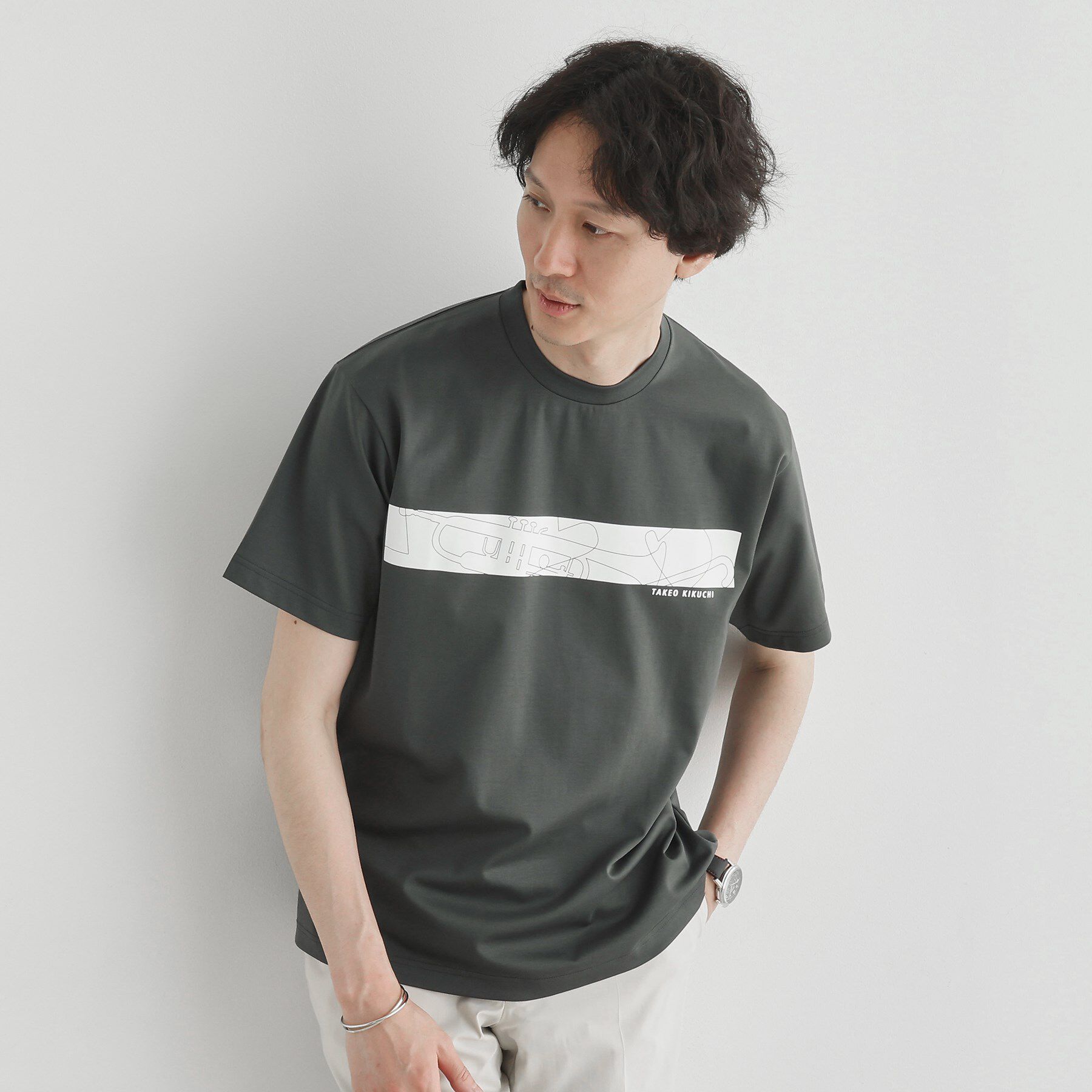 TAKEO KIKUCHI「バープリントポンチTシャツ」|Tシャツ・カットソー|チャコールグレー(0