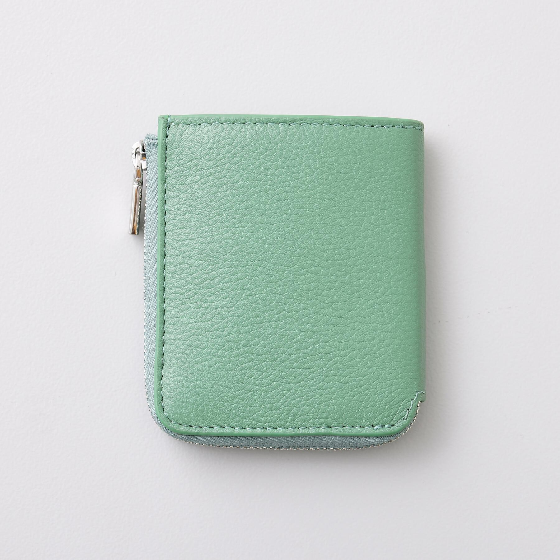 TAKEO KIKUCHI「【驚くべき収納力】カラードコンパクト財布」|財布|