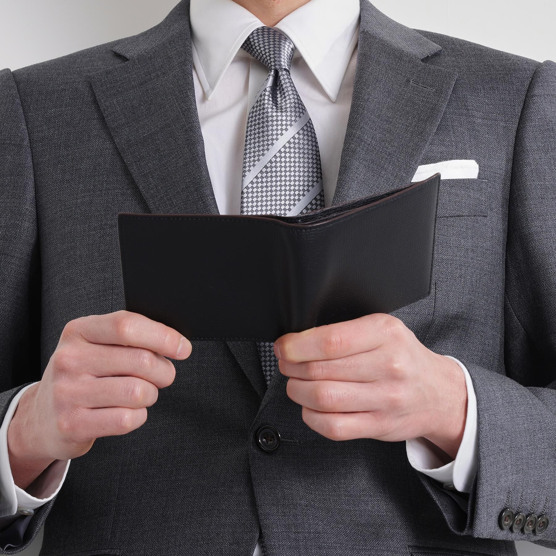 TAKEO KIKUCHI「クラシコ2つ折り財布」|財布|