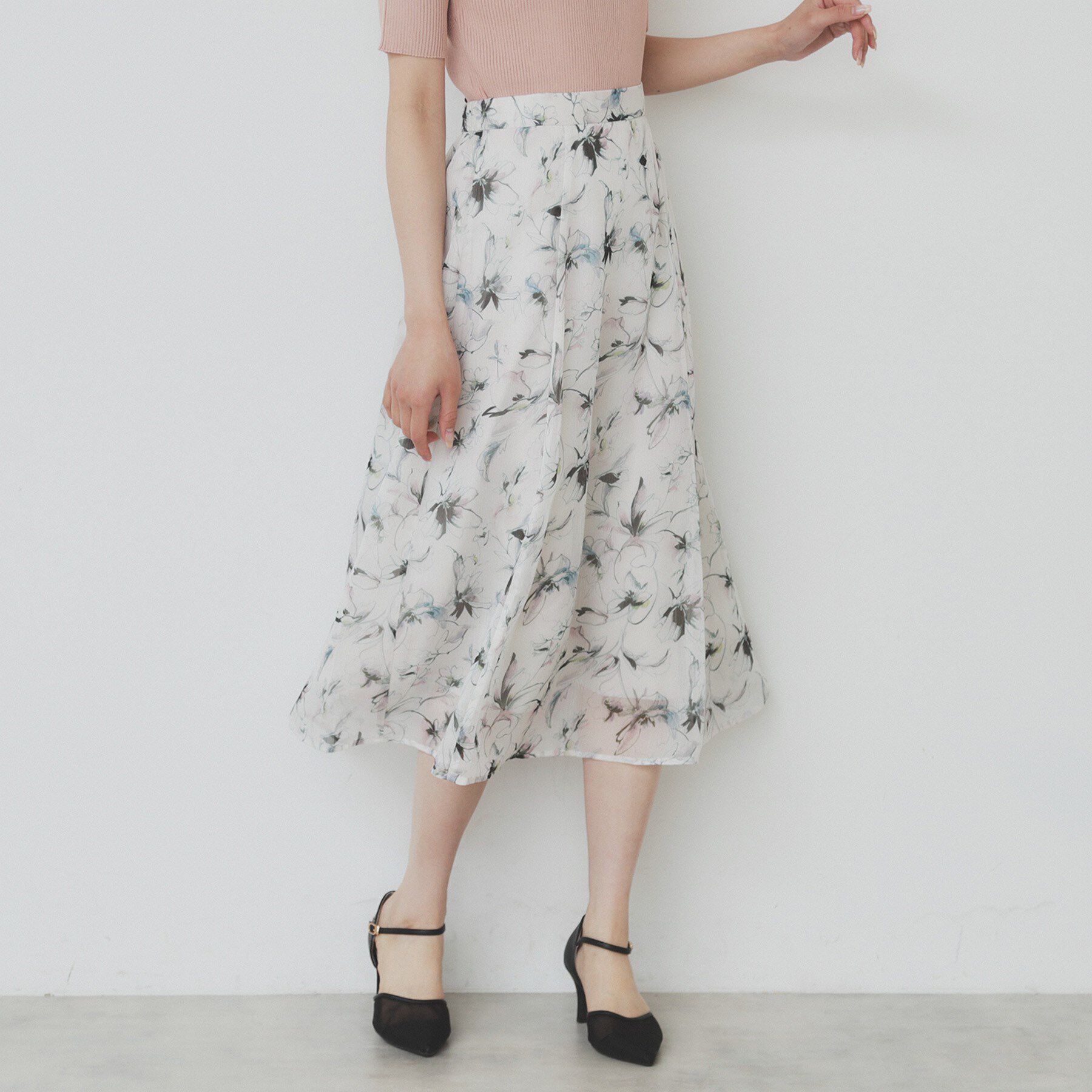 index「シアーフラワーフレアスカート【洗濯機洗い可】」|スカート|