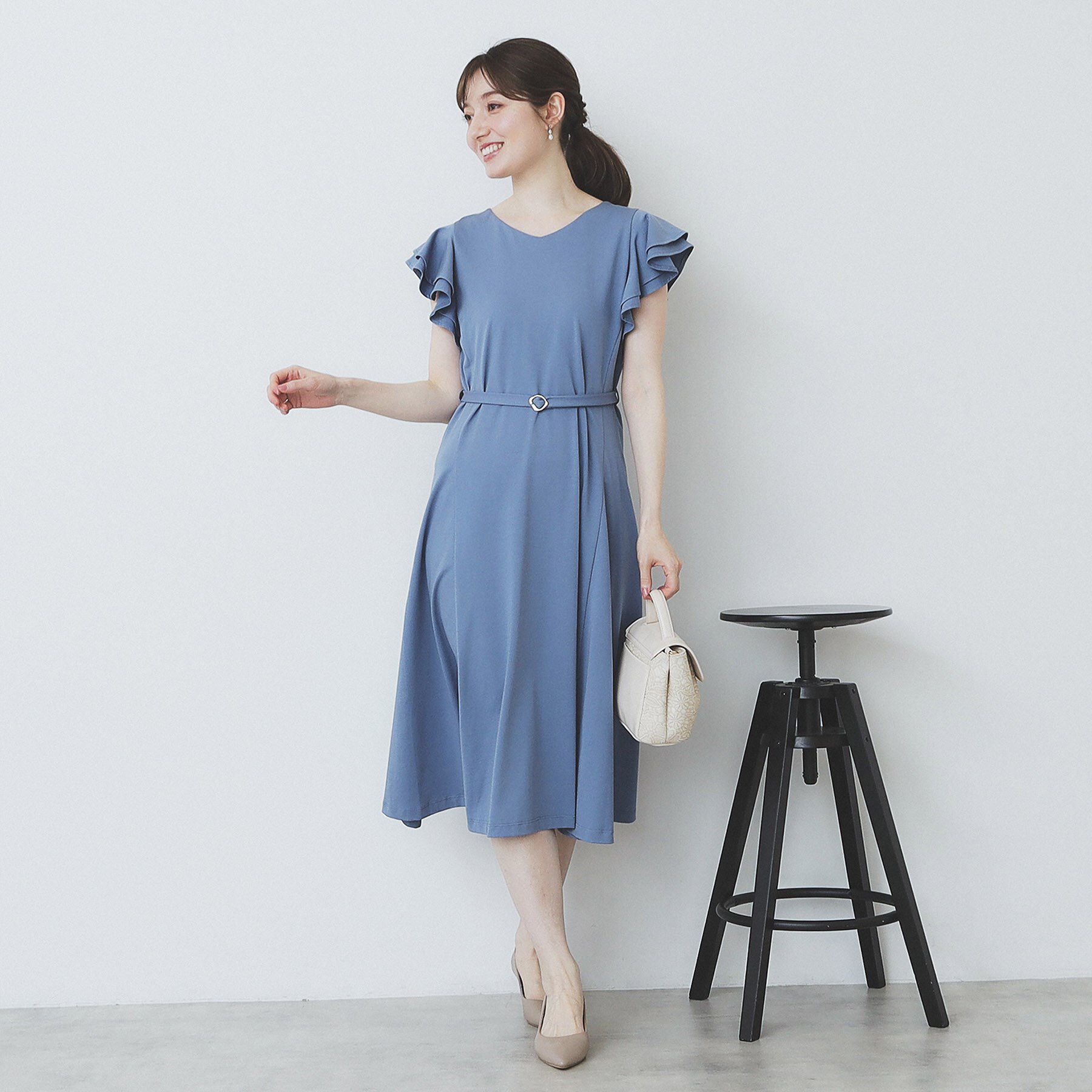 index「《5色展開/S-LLサイズ》シルケットVネックフレアワンピース【接触冷感/UVケア/洗濯機洗い可】」|ワンピース|