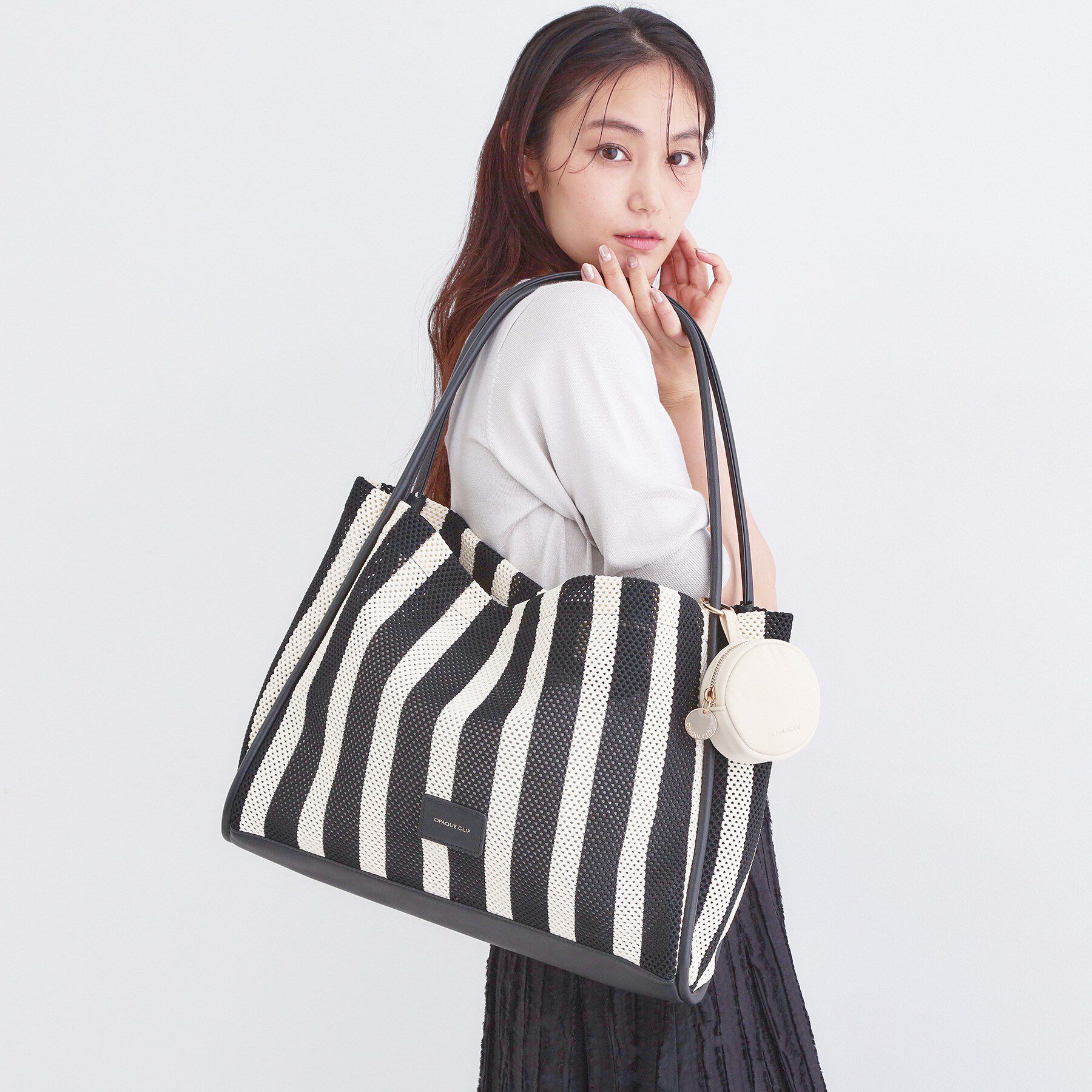 OPAQUE.CLIP「ミニポーチ付きメッシュトートバッグ【大容量】」|トートバッグ|ブラック(119)