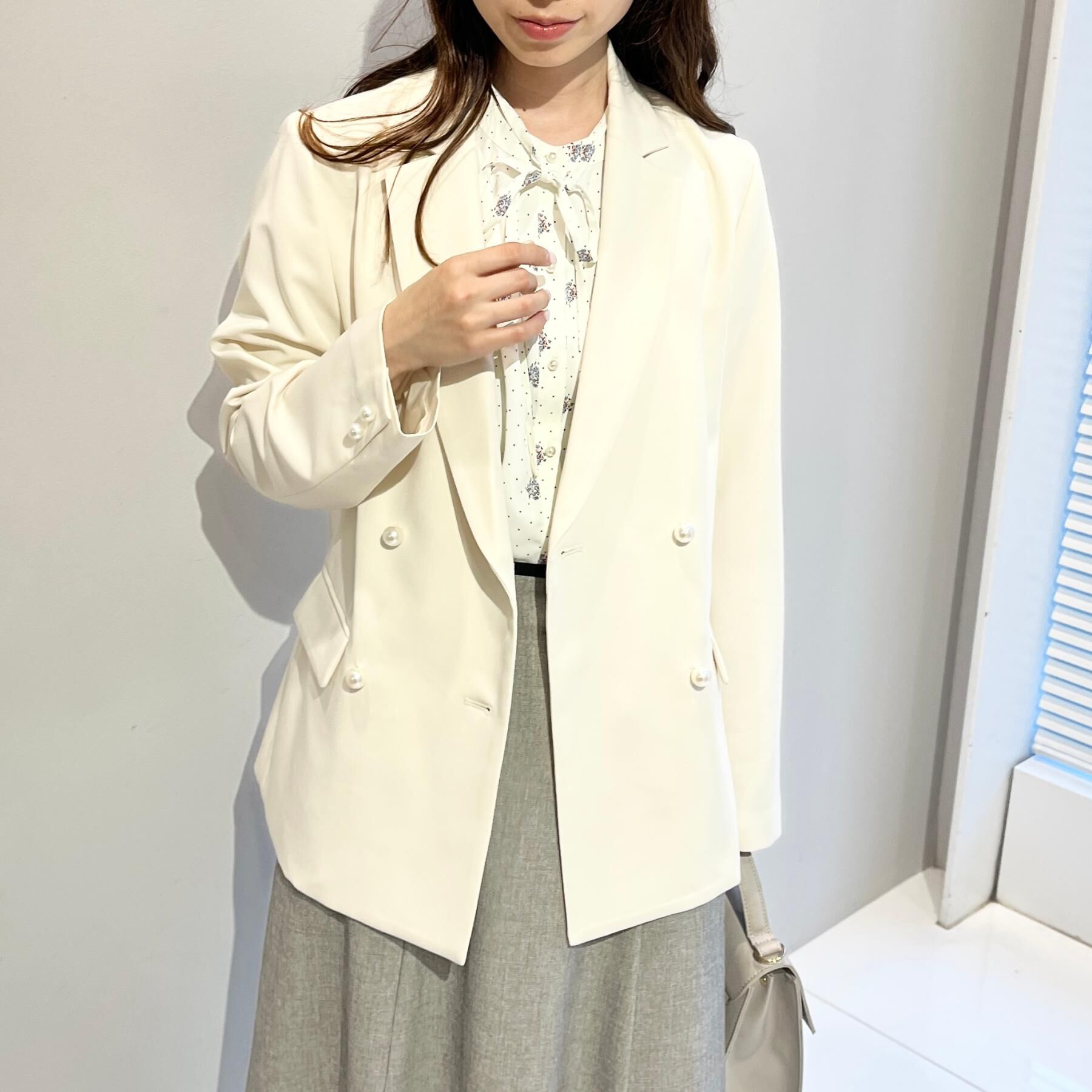 Couture broach「【洗える・通勤】パール調ボタン テーラードジャケット」|テーラードジャケット|