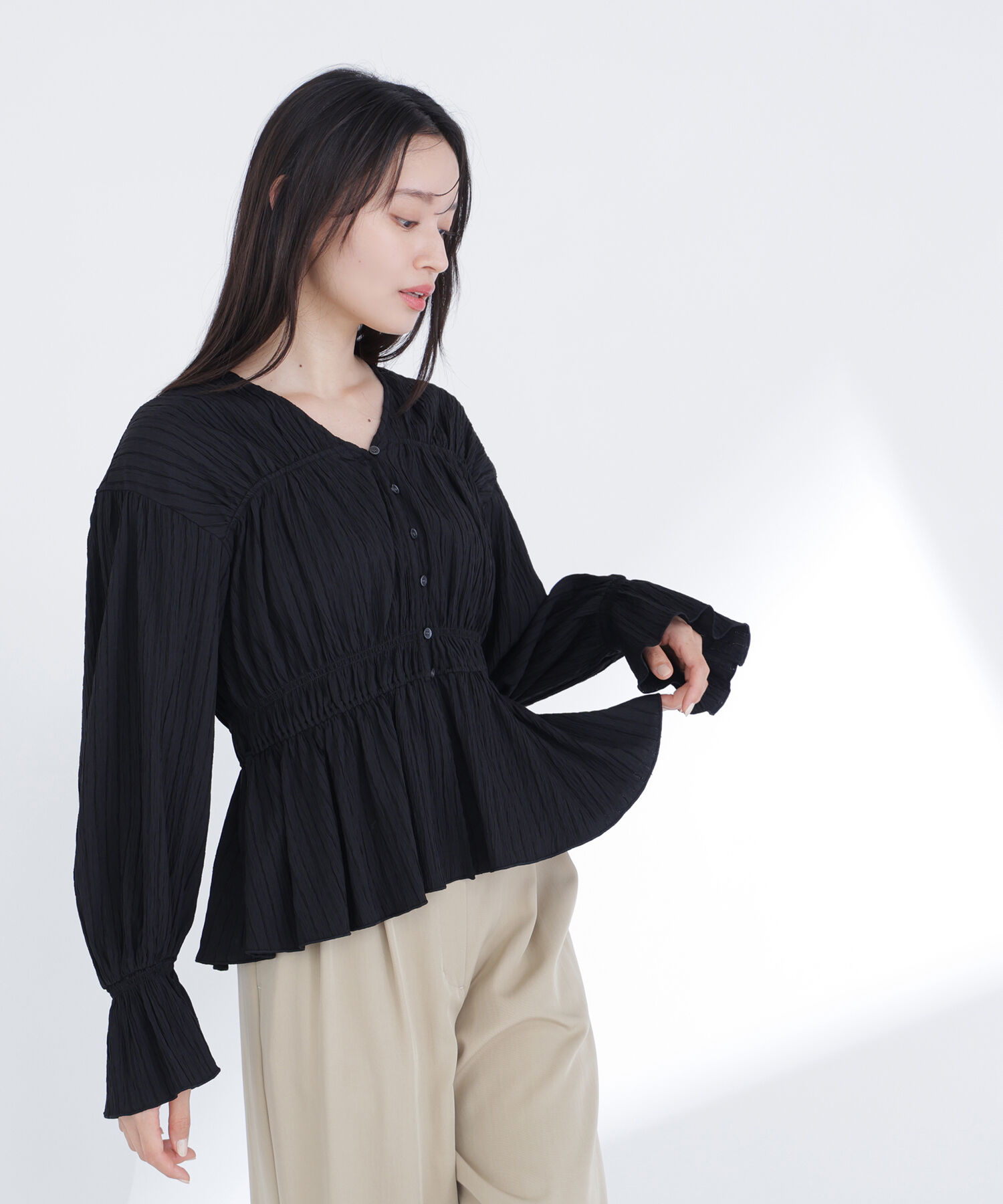  「Vネックギャザーブラウス」|シャツ・ブラウス|