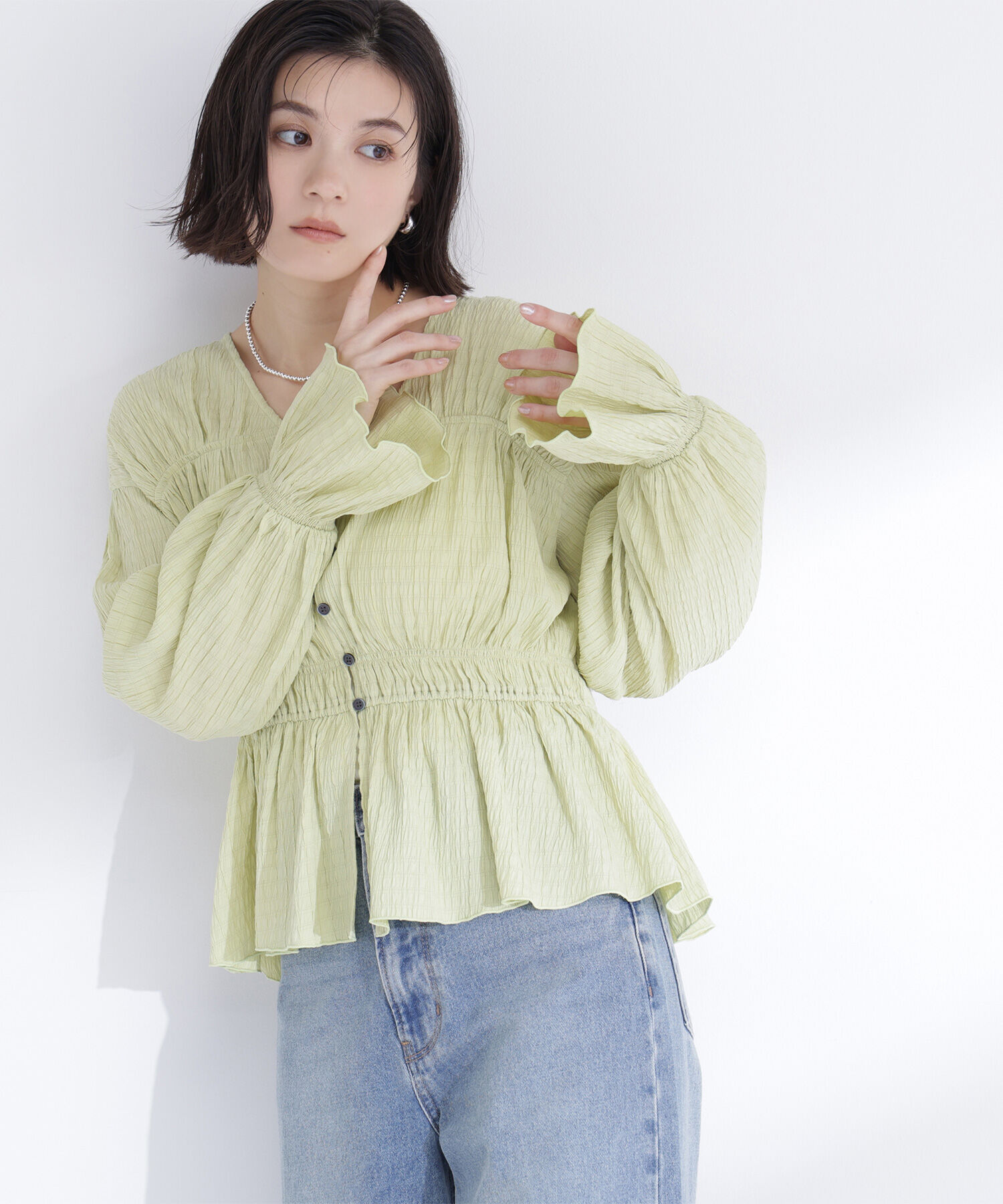  「Vネックギャザーブラウス」|シャツ・ブラウス|